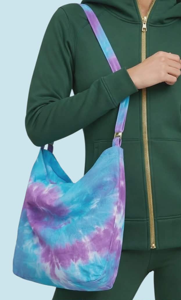 Tote bags, scarves & hats