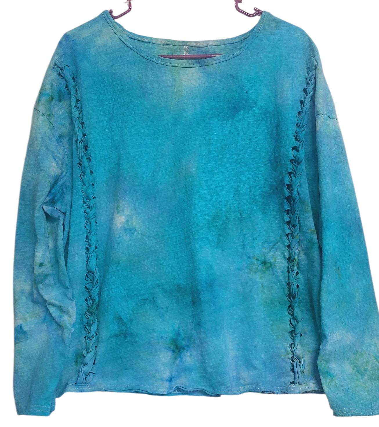 Size XL Long sleeve tee